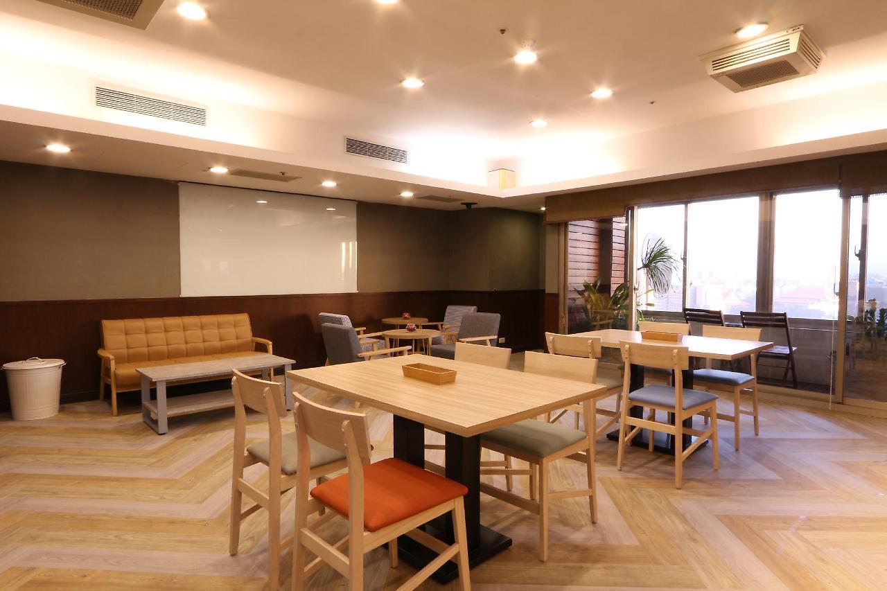 Sky19 Hotel Taipei Dış mekan fotoğraf